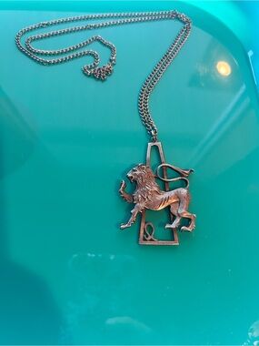 Vintage CATHEDRAL Pewter Pendant Chain Necklace  Lion Leo Horoscope Sign